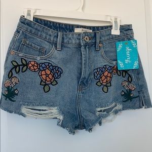 High waisted denim embroidered shorts